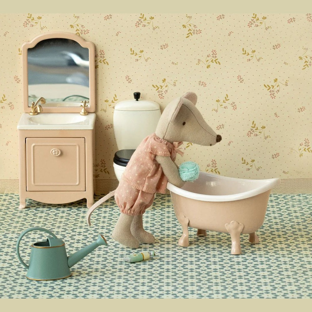 Maileg big sister in matchbox grey