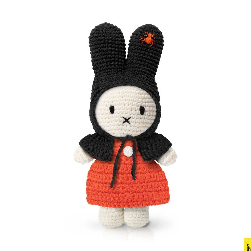 Just dutch Miffy / nijntje and her Halloween outfit
