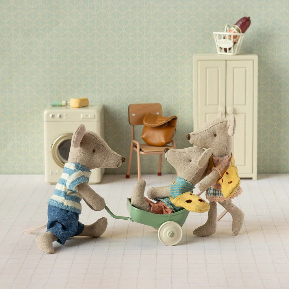 Maileg little sister mouse with bag