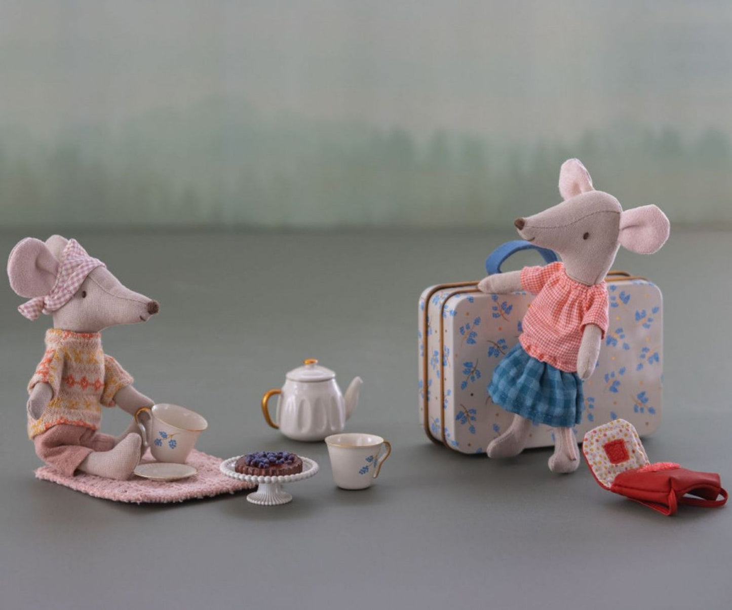 Maileg theeset muis, blue Madelaine