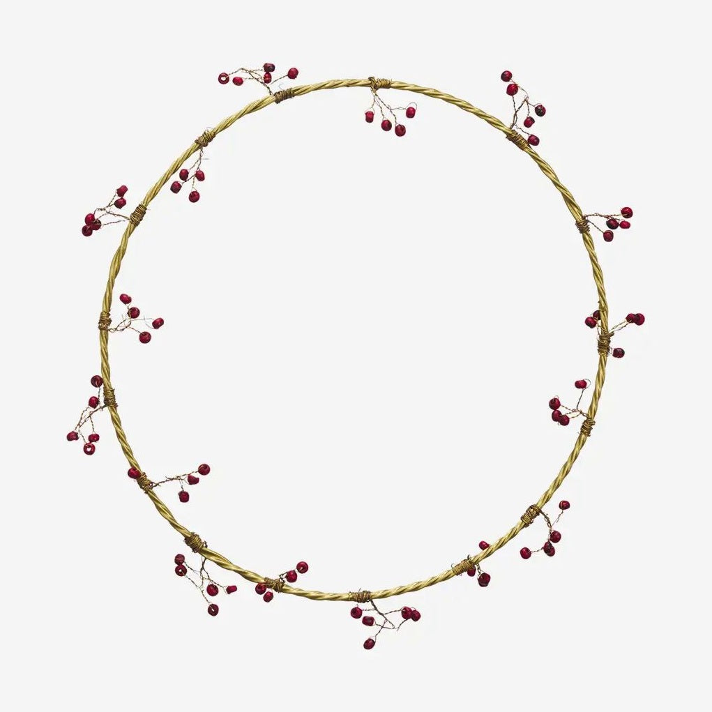 Madam stoltz wreath beads