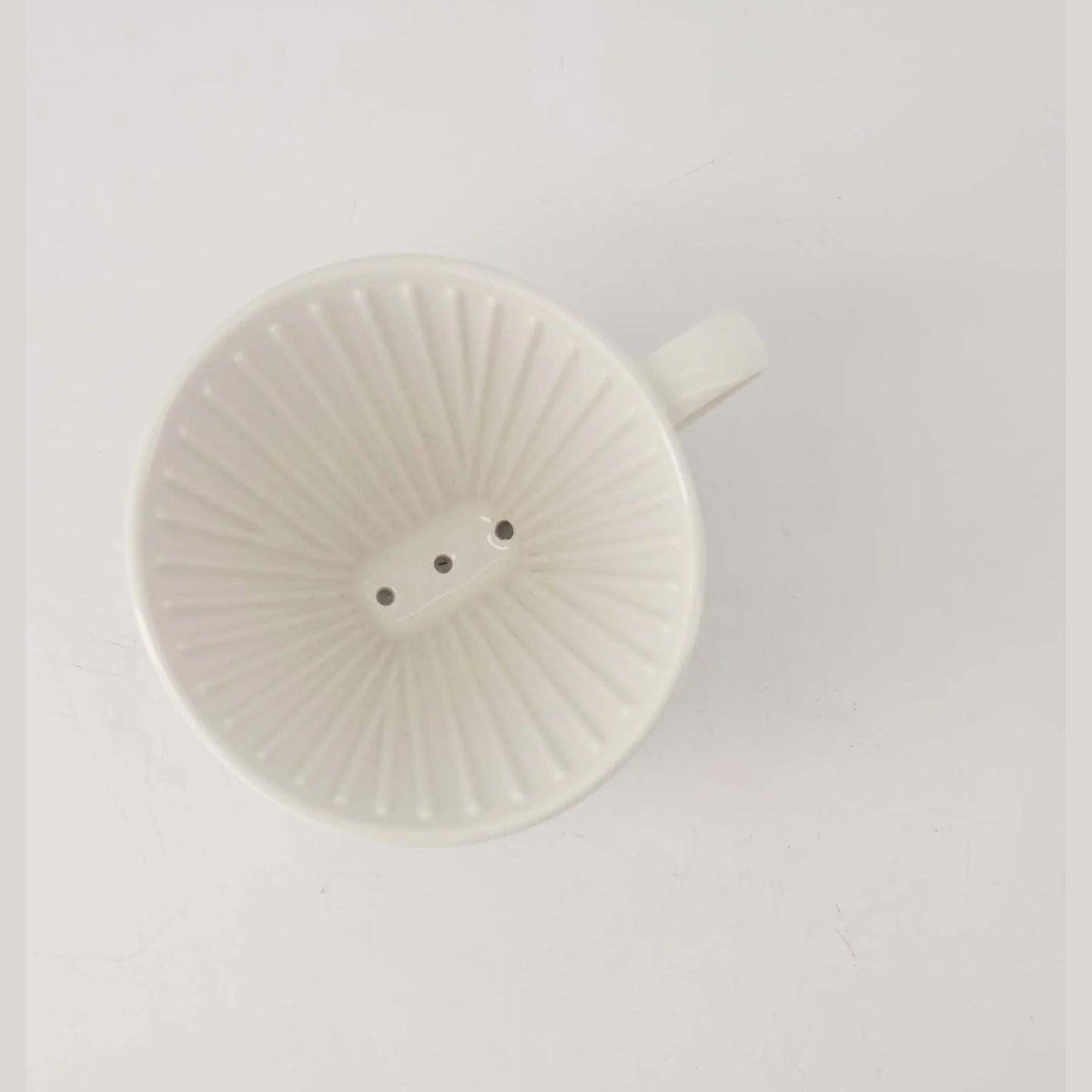 Zusss koffiefilterhouder keramiek hartje wit/goud