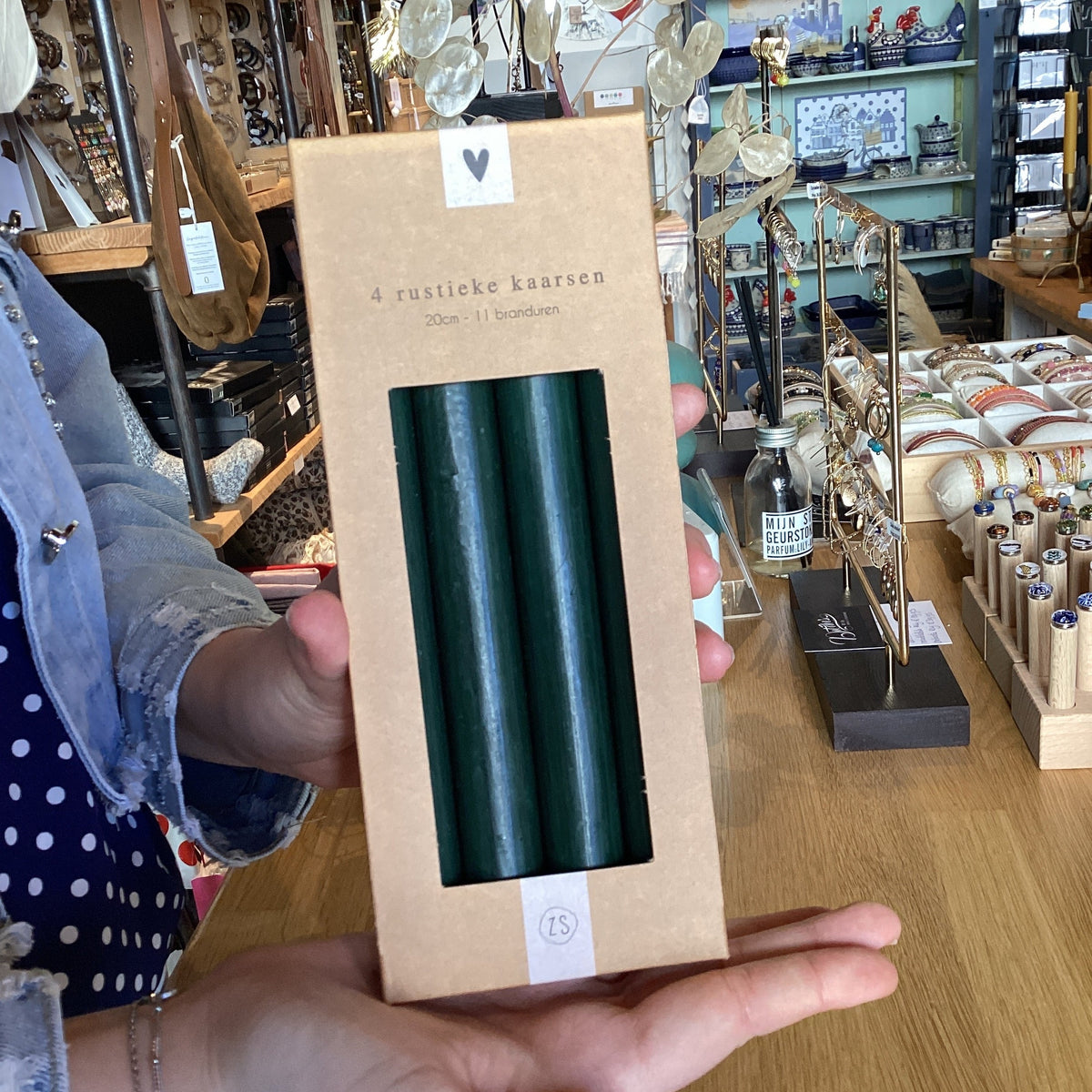 4 rustieke kaarsen diepgroen 20 cm