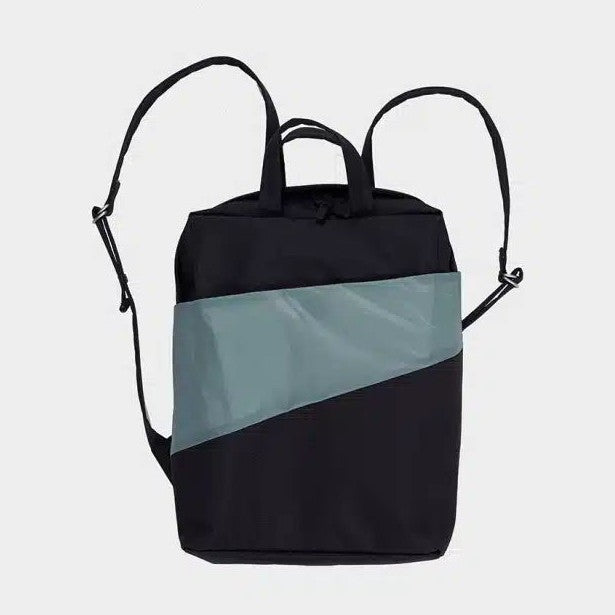 Susan Bijl the new backpack Black & grey