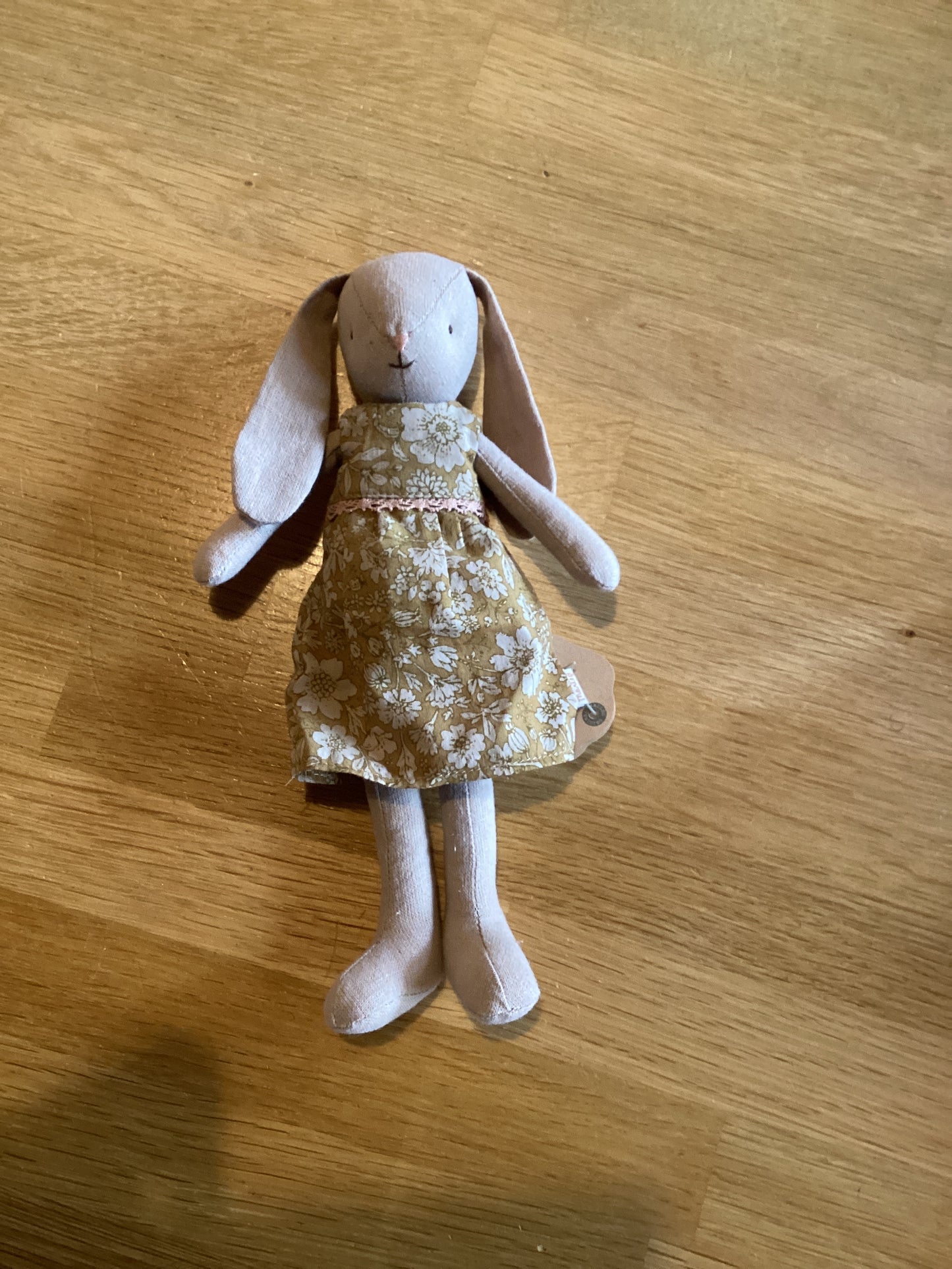 Bunny size 2 meisje