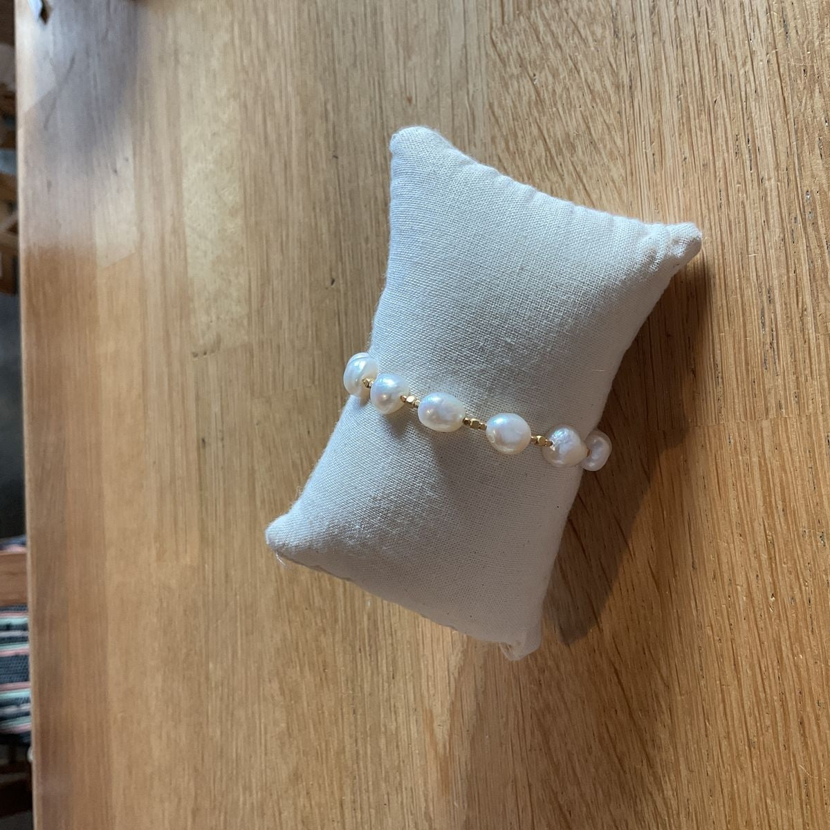 Ibu bracelet louis