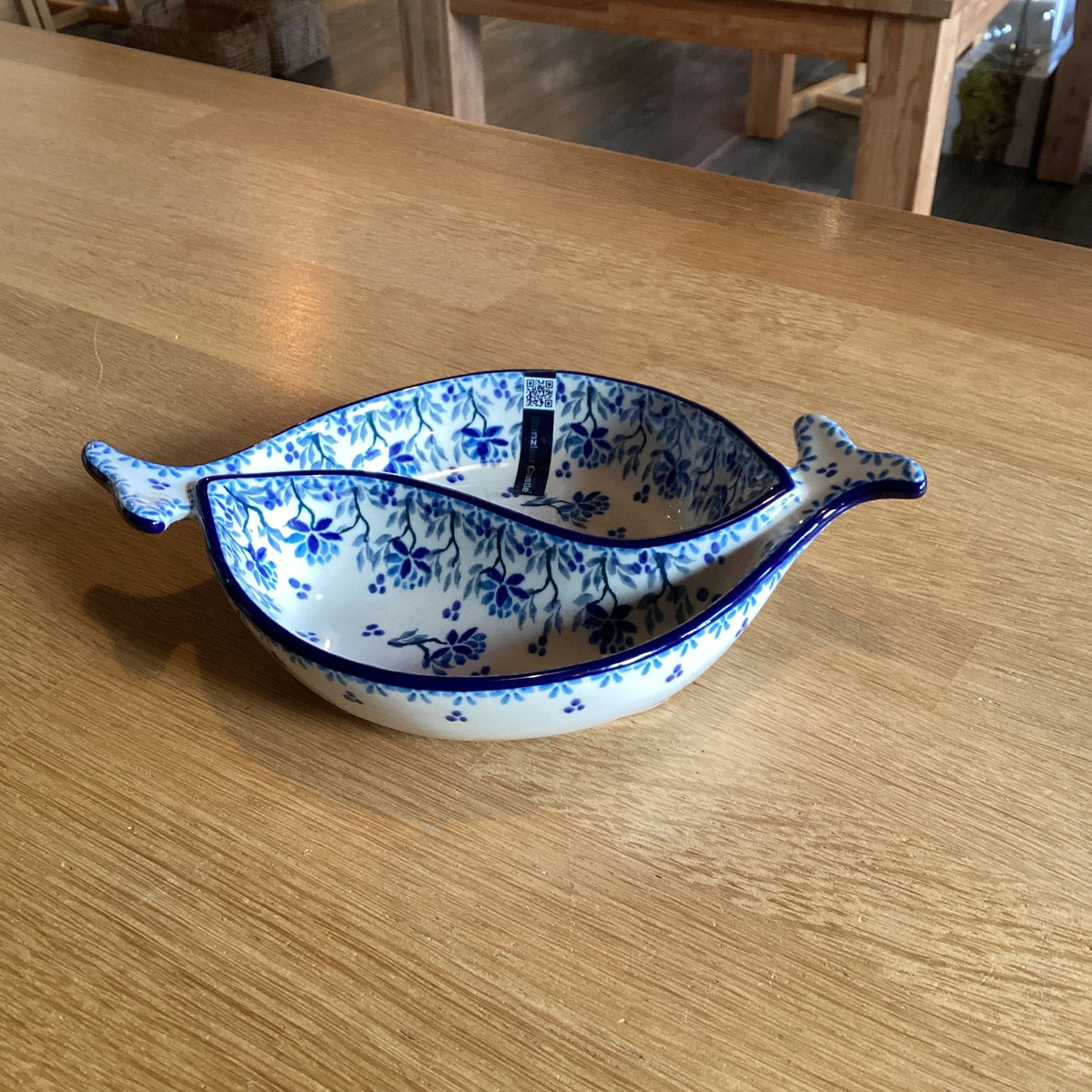 Bowl fish duo daydream