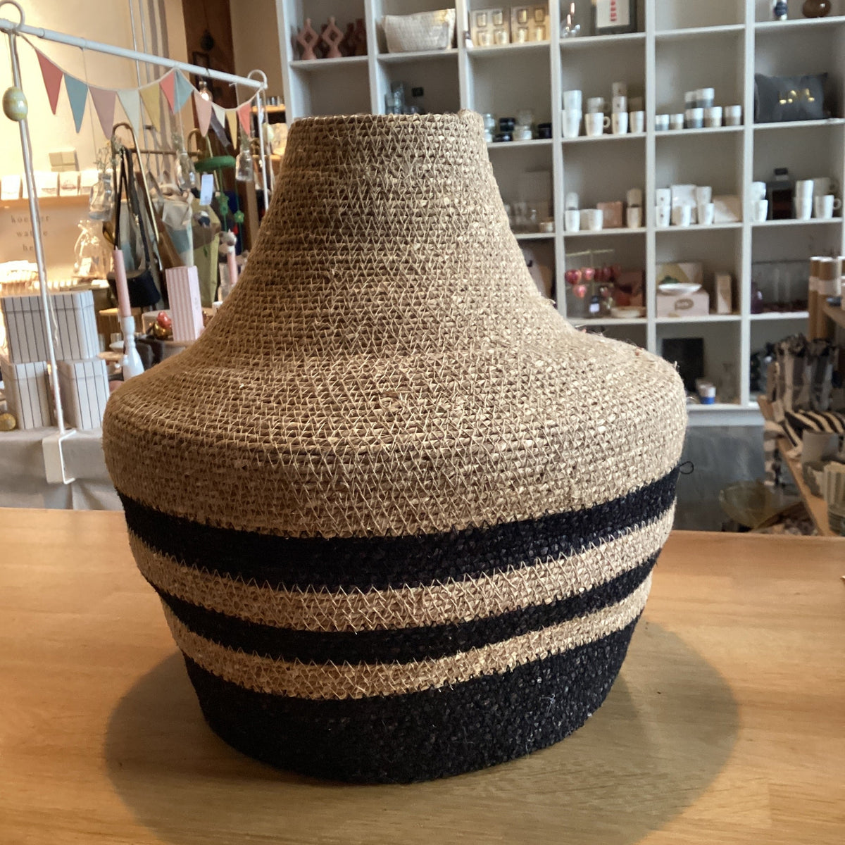Seagrass vase natural/ black