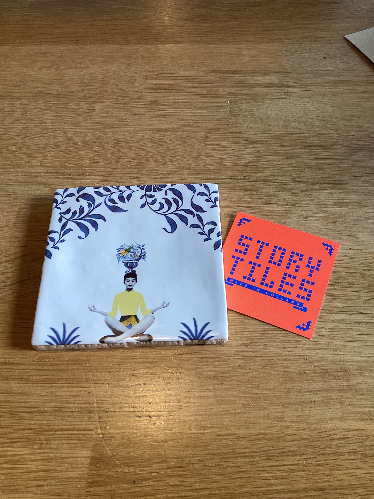 Storytiles A Moment of silence M