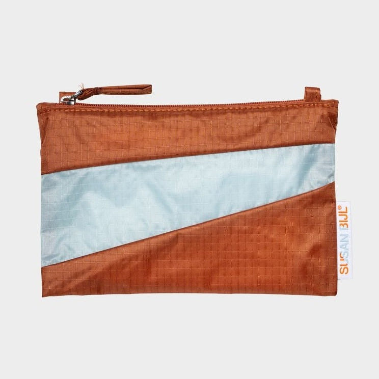 Susan Bijl the new pouch cinnamon & surf spray Small