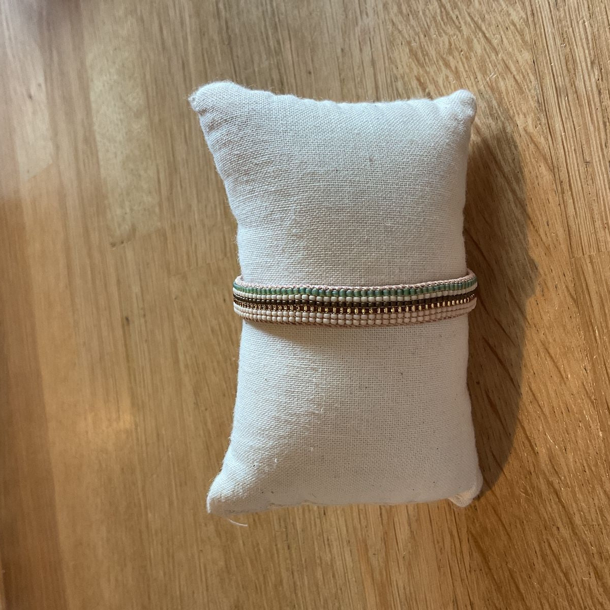 Ibu bracelet Half cuff mix GC01