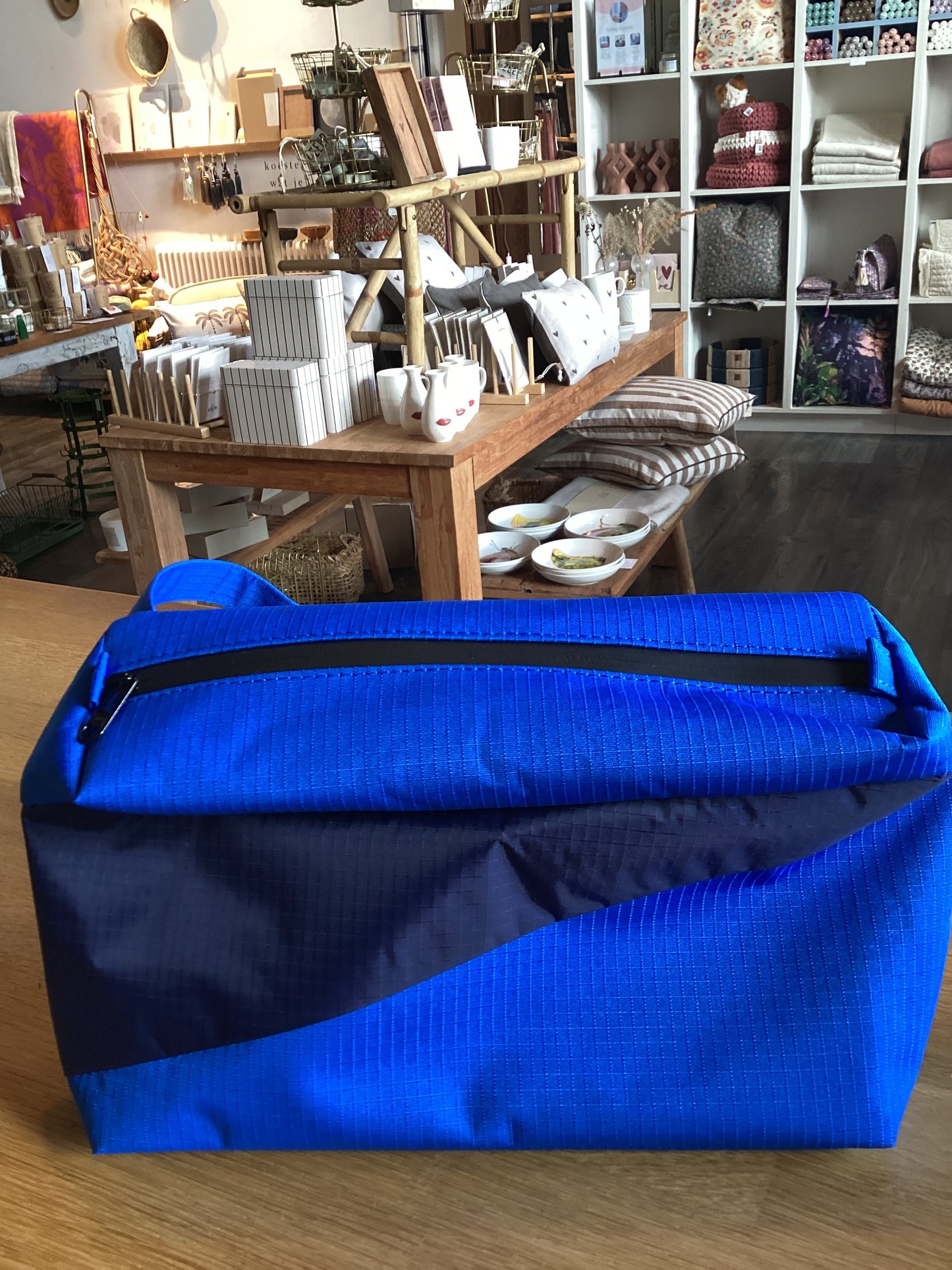 Susan Bijl the new bum bag blue & navy M