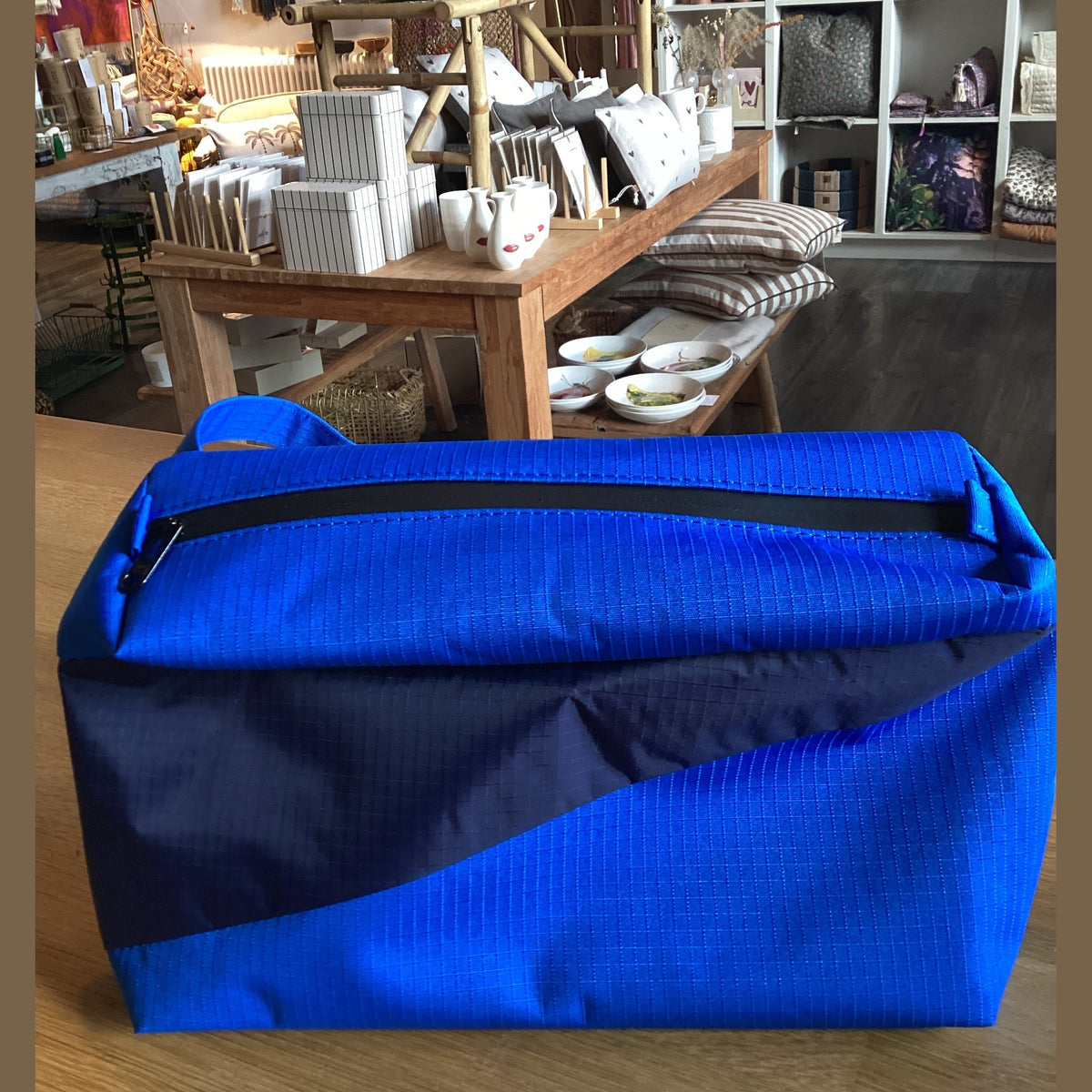 Susan Bijl the new bum bag blue & navy M