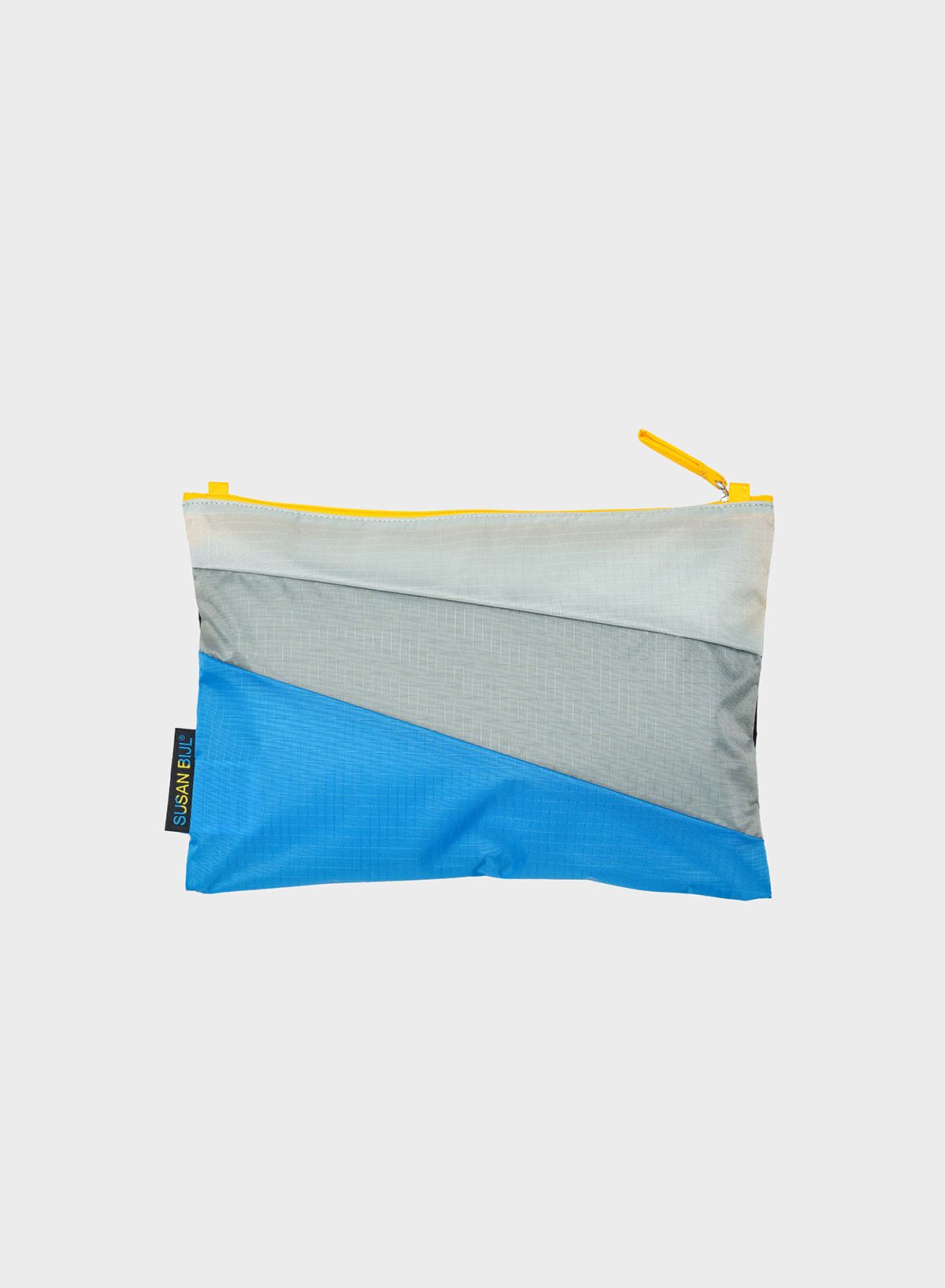 The new pouch multi black small