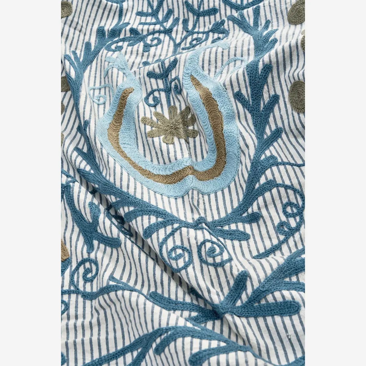 Madam stoltz Suzani embroidered cotton throw