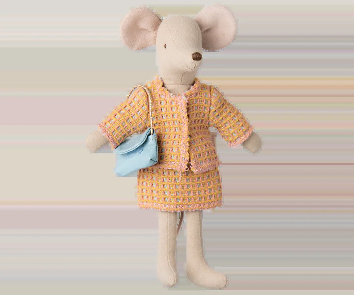 Maileg suit mum mouse