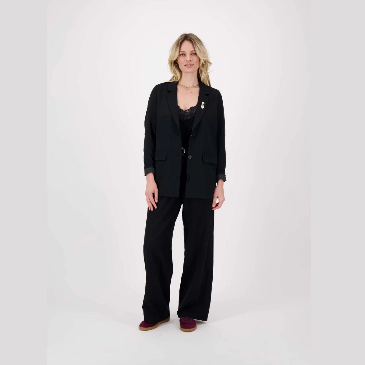 Zusss Wijde broek met ceintuur zwart