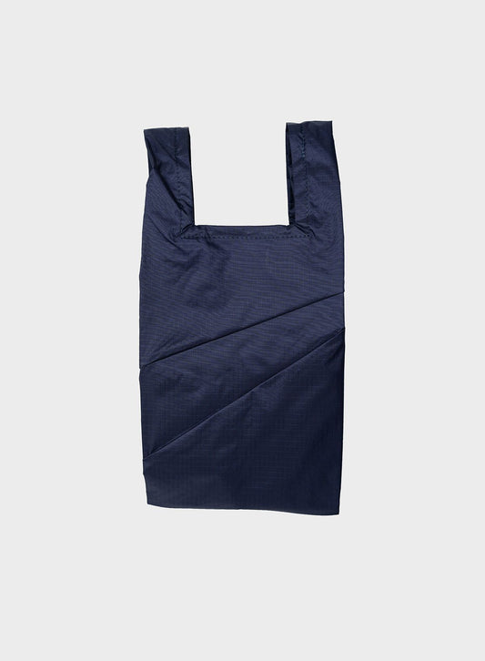 The new shopping bag mono water medium