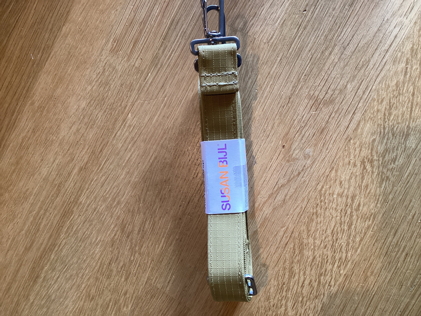 Susan Bijl the new bum bag strap moss