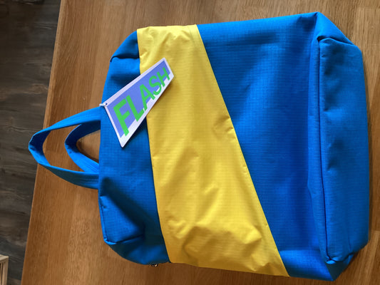 Susan Bijl the new backpack wave & tv yellow