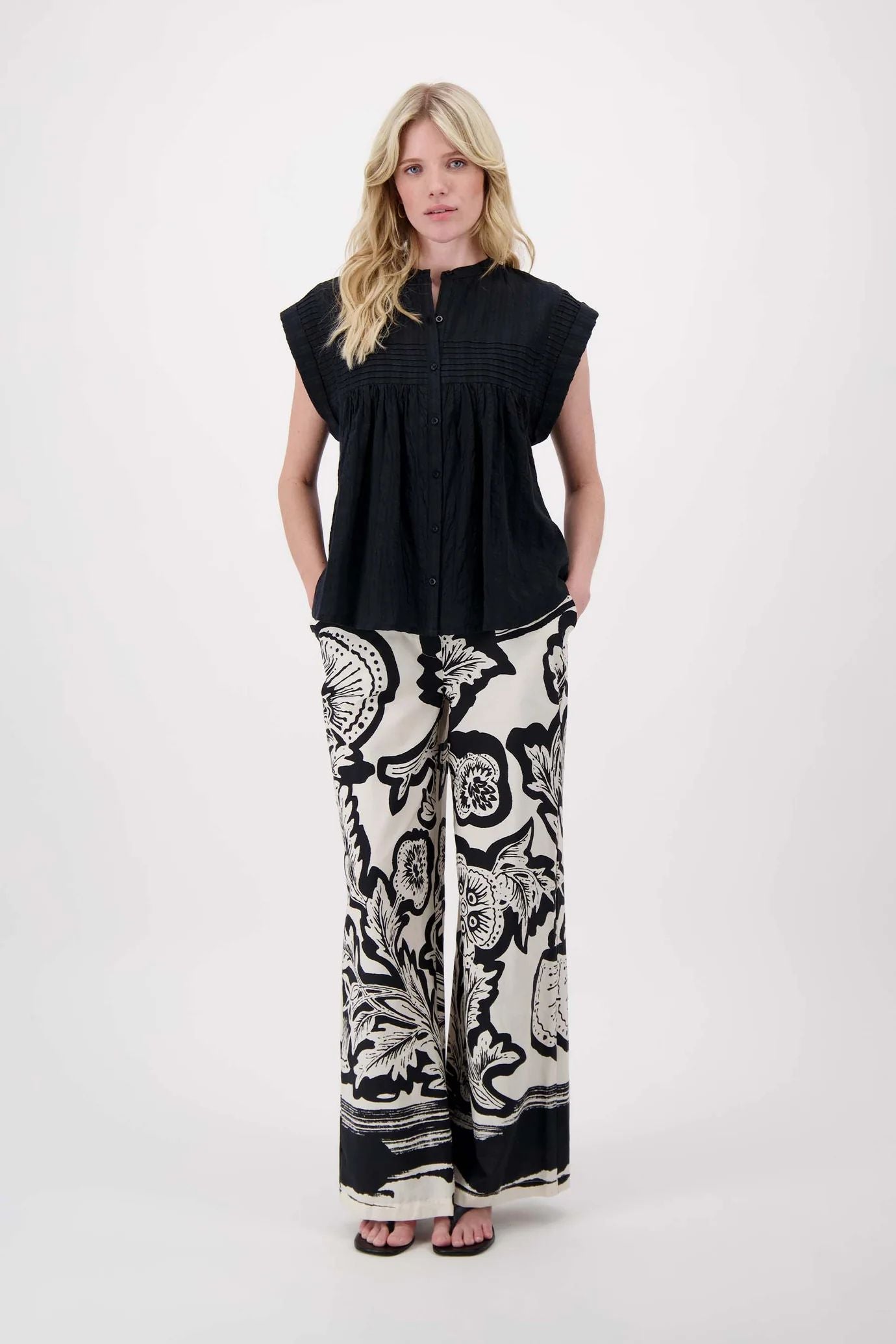 Zusss broek met borderprint zwart / soft kit