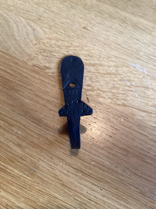 Iron hook pijl zwart