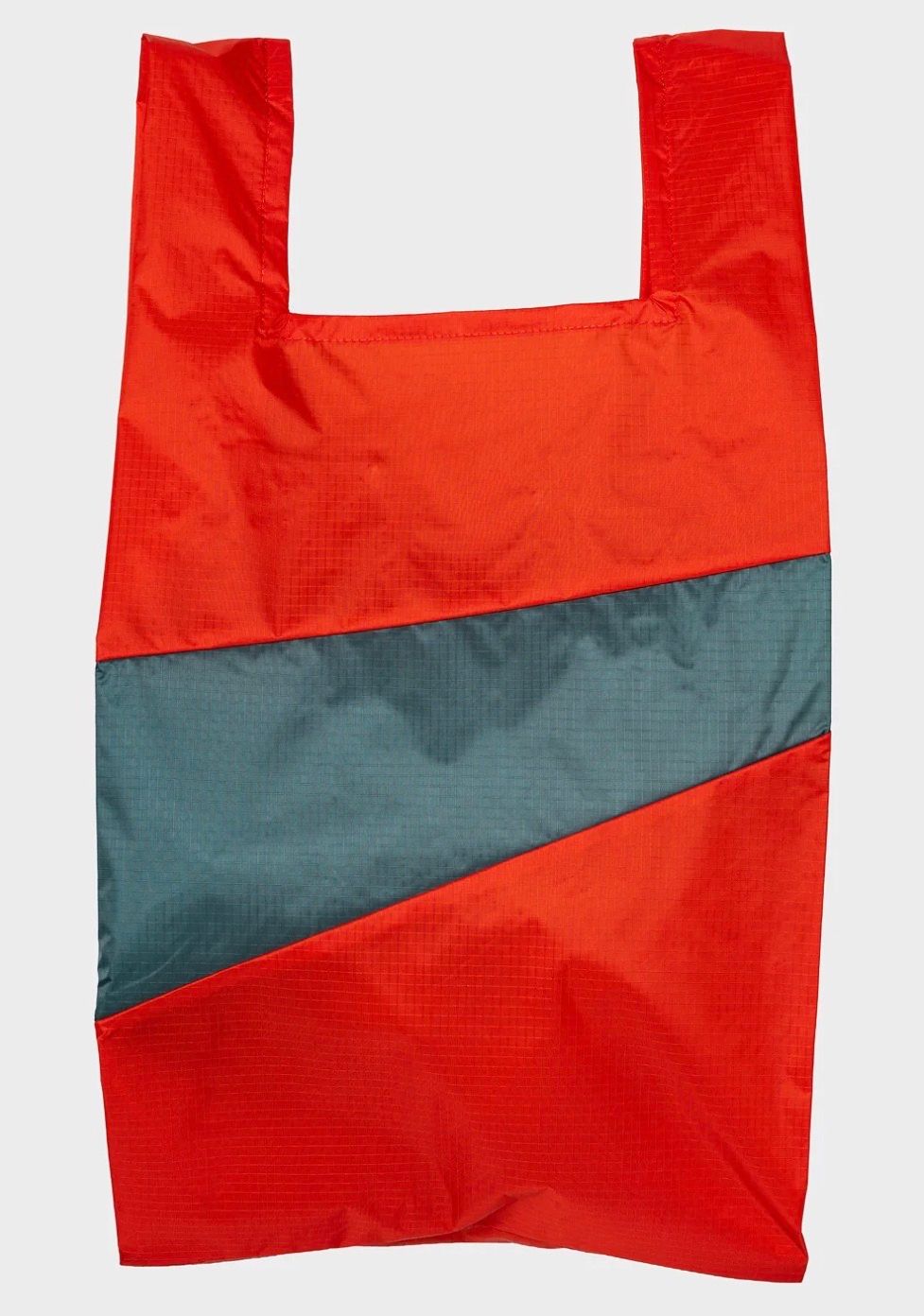 Susan Bijl the new shopping bag Red Alert & Pine LARGE