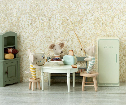 Maileg toaster mouse mint