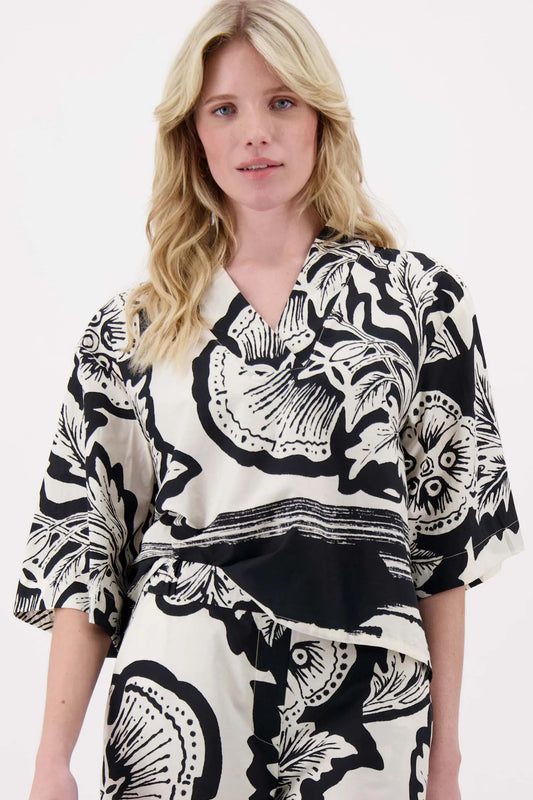 V hals woven top borderprint