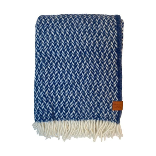 Klippan Lovik deep blue 25% recycled & 75% eco lambs wool