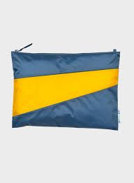 The new pouch dark petrol & Cleese medium