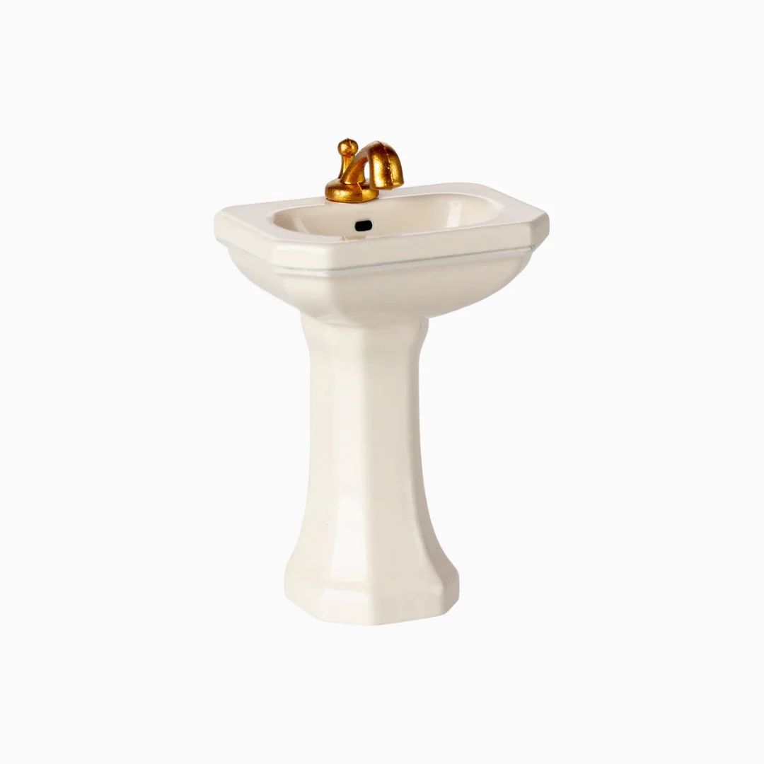 Maileg bathroom sink mouse off white