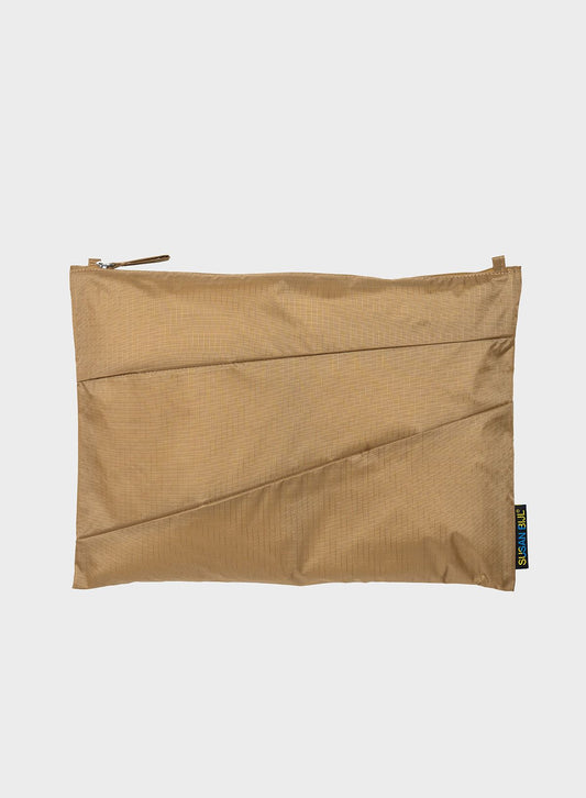 The new pouch mono camel large