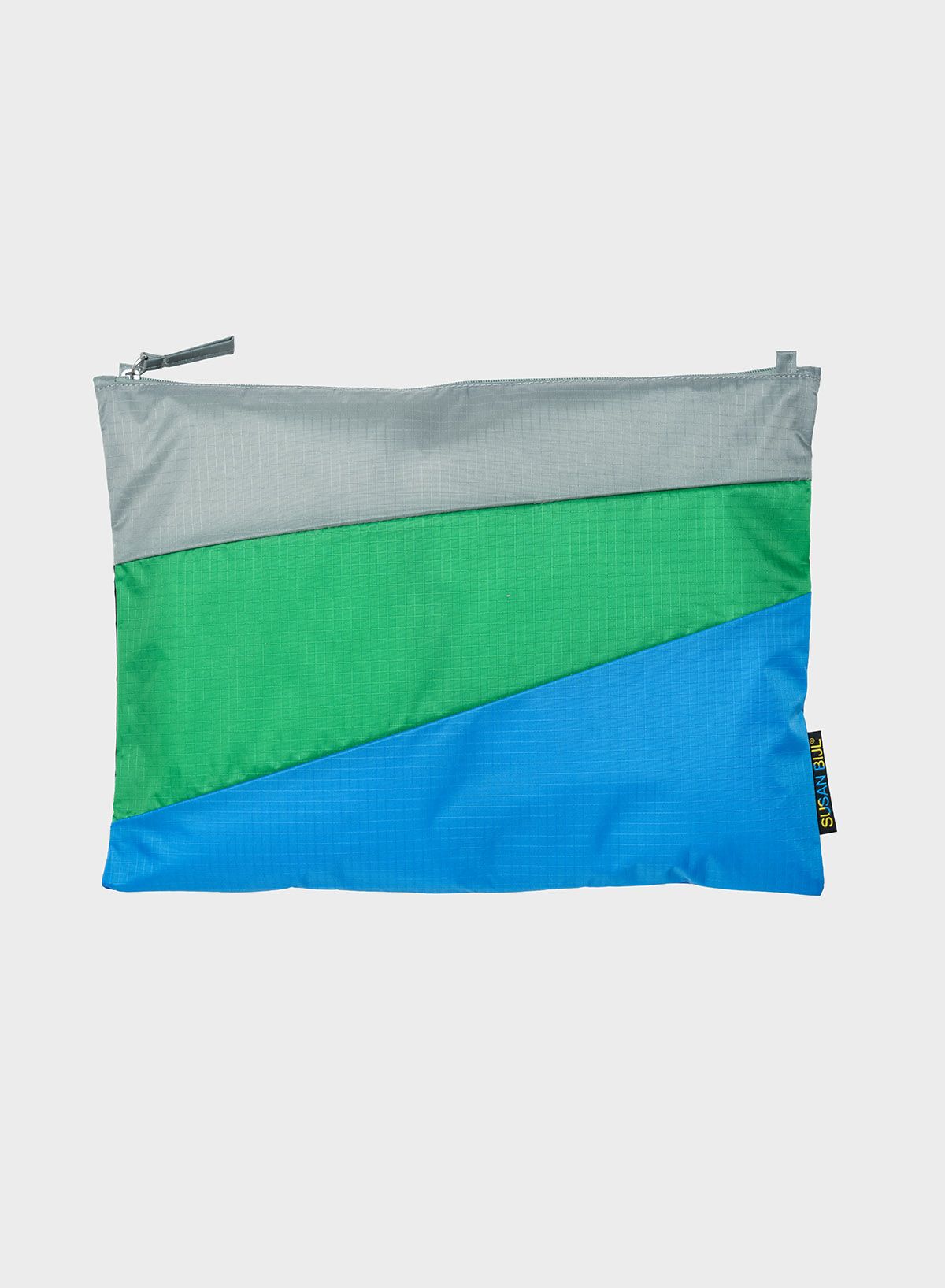 The new pouch multi wena large