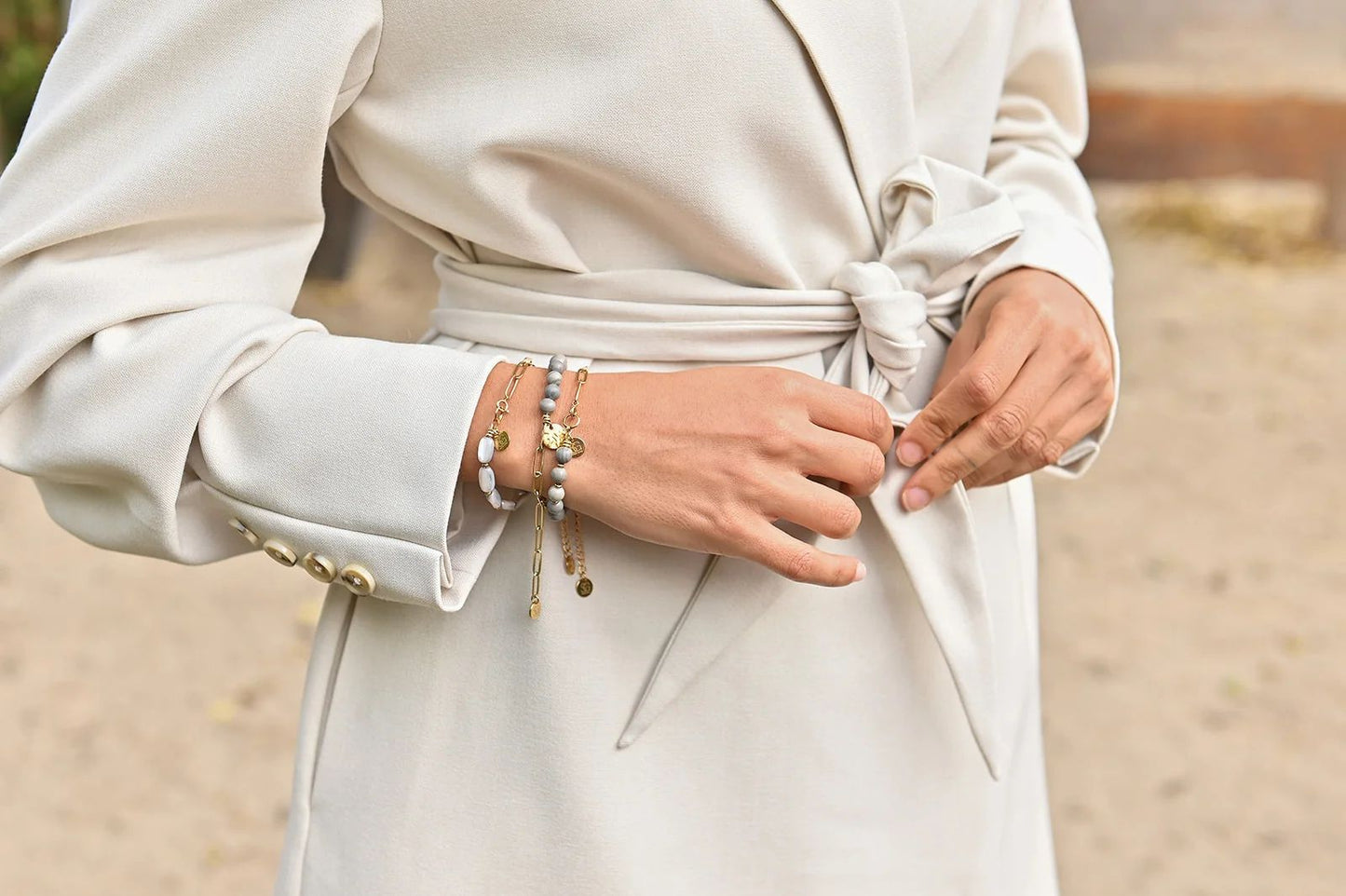 Solid gold connector bracelet 6 mm