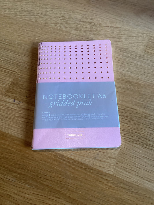 Notebooklet A6 gridded pink