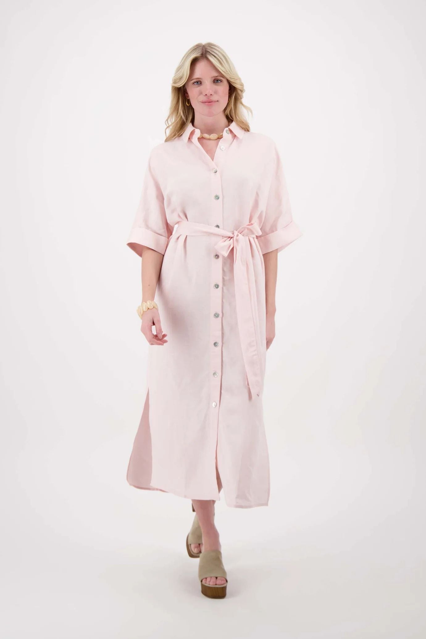 Linnen wijde doorknoopjurk met korte mouw soft pink