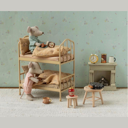Maileg bunk bed mouse wheat