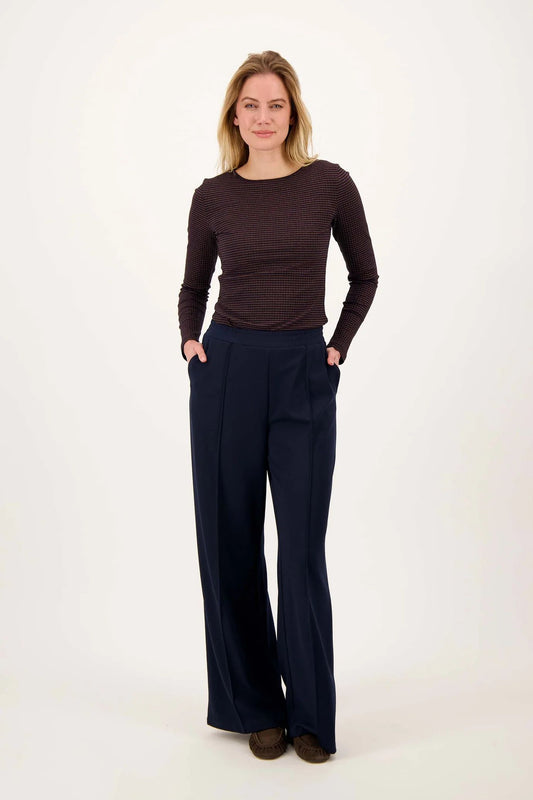 Zusss Broek met superstretch en naad middenvoor
