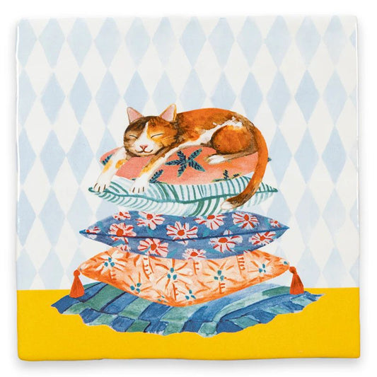 Sleepy cat S