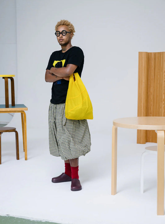 The new shopping bag tv yellow medium