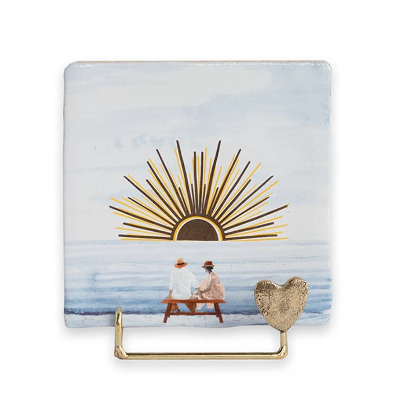 Storytiles golden holdie heart