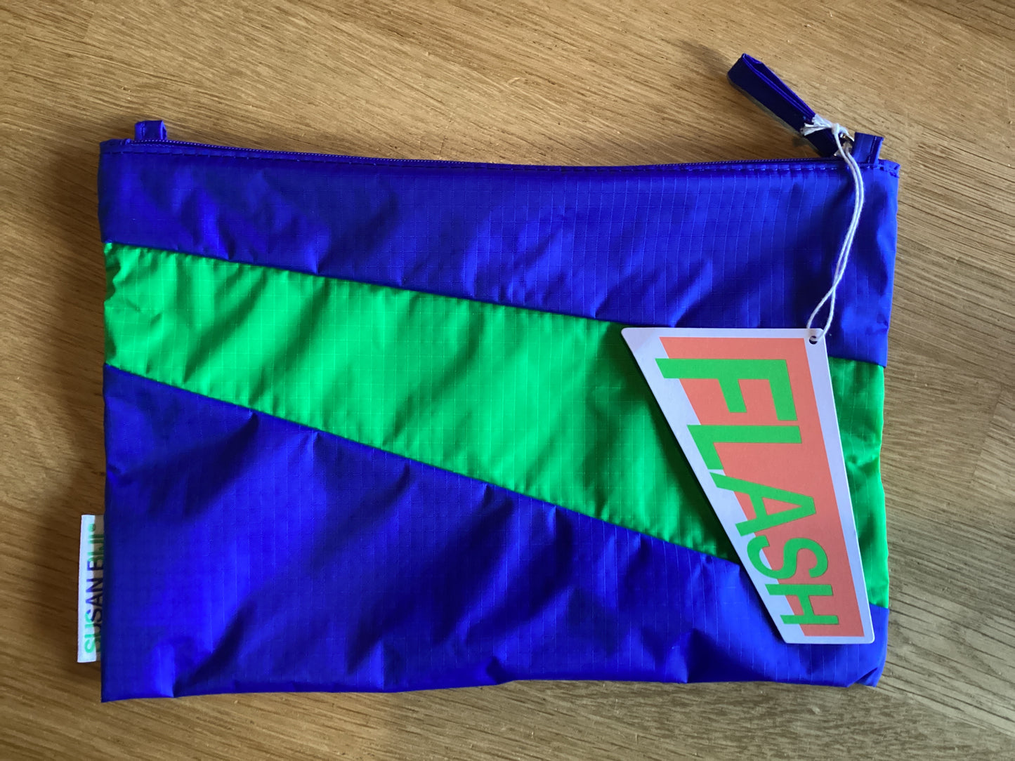 The new pouch Yves & greenscreen medium