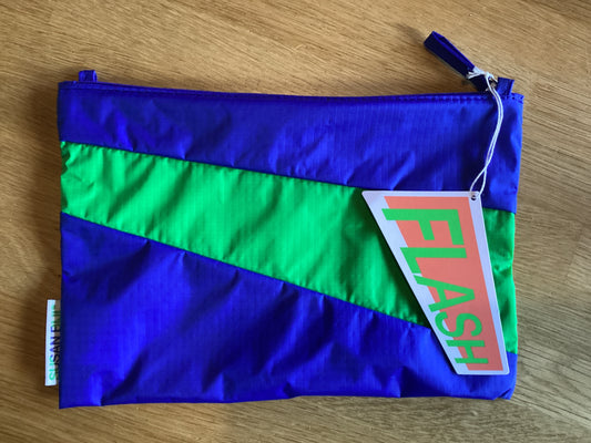 The new pouch Yves & greenscreen medium