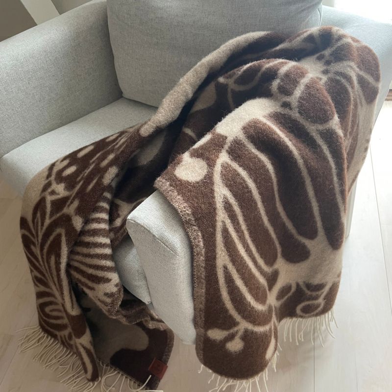 klippan blomranka brown / beige 100% lambs wool brushed oeko-tex