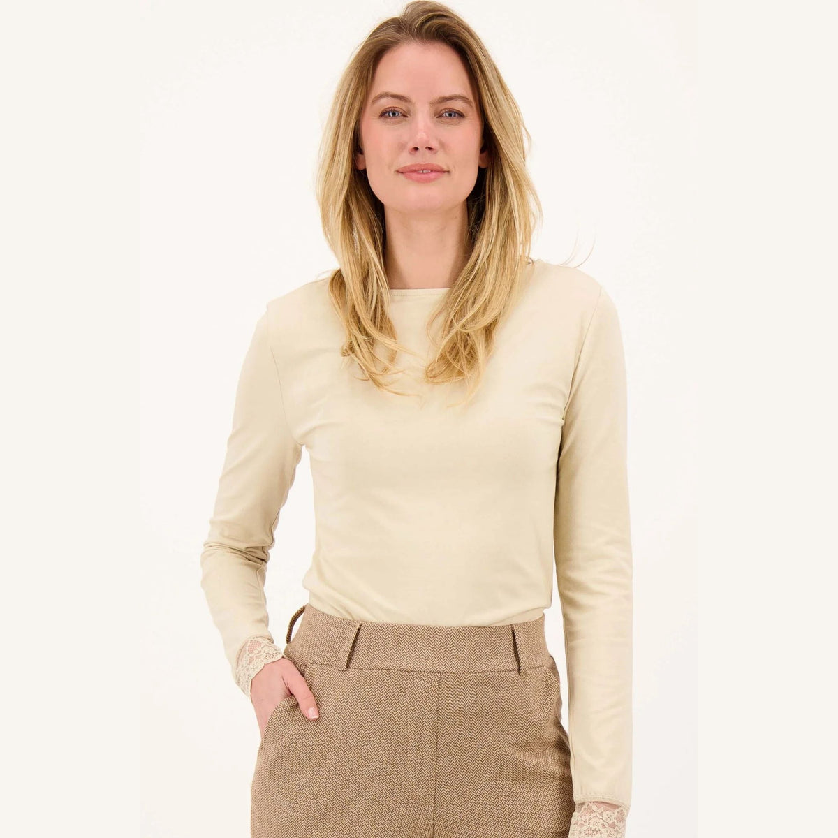 Zusss Boothals top met lange mouw met kanten rand