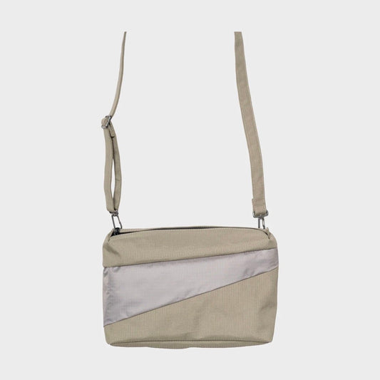Susan Bijl the new bum bag clay & agaat M