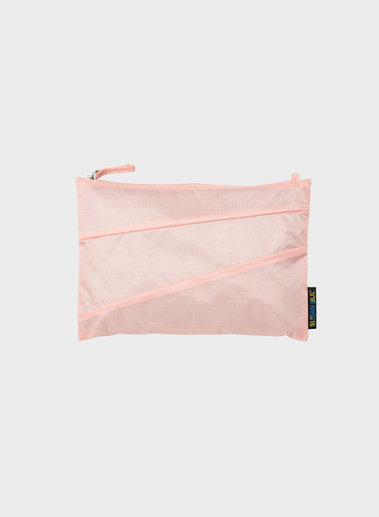The new pouch mono tone medium