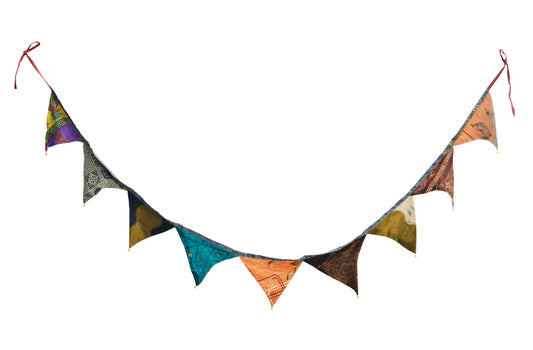 Madam Stoltz Sari garland multi coloured